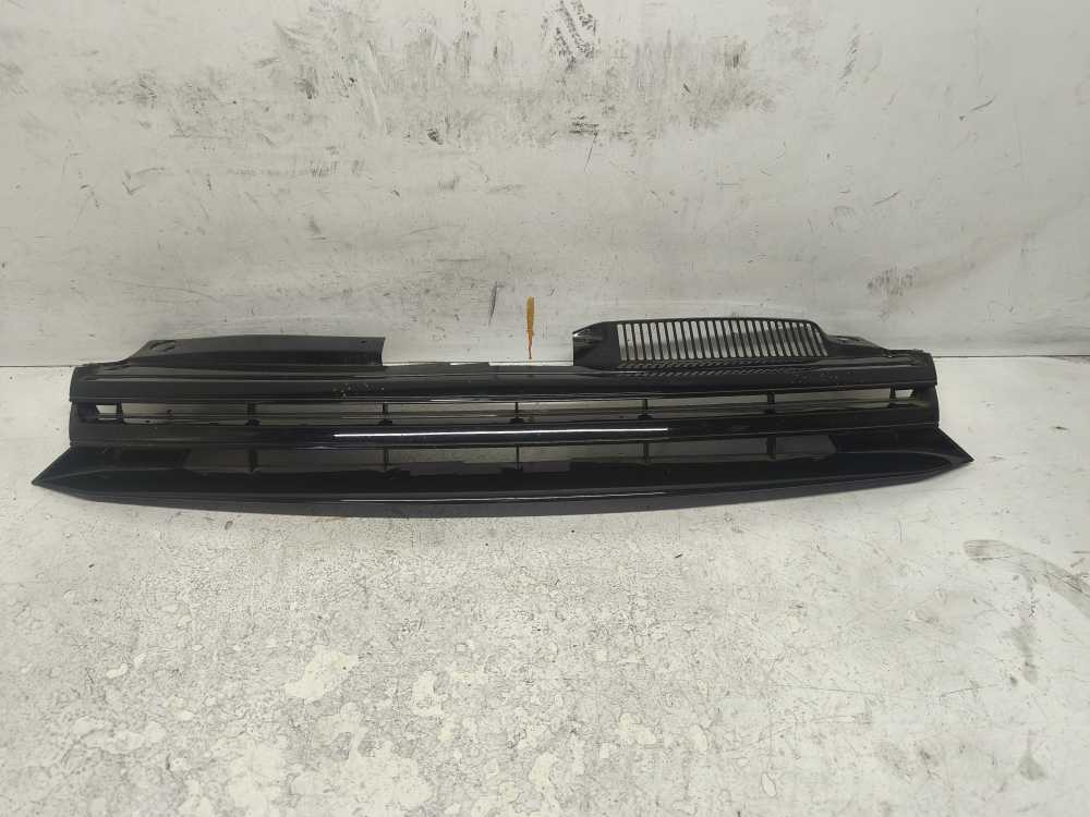 CALANDRE VW GOLF 6 - Vue 1